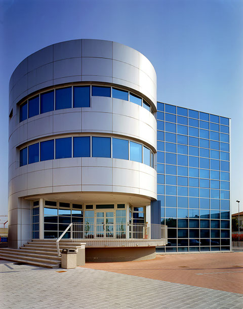 architettura direzionale, Invatec