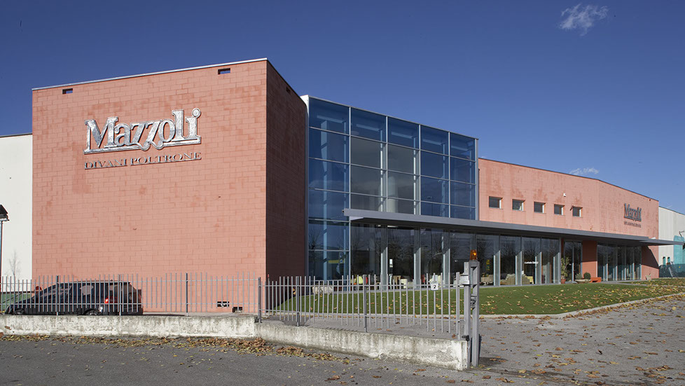 Architettura direzionale showroom mazzoli